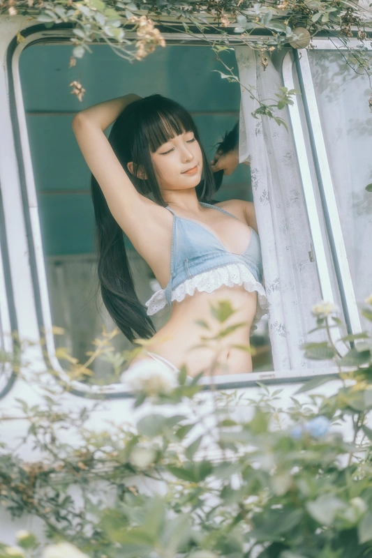 大巴车 - 蠢沫沫