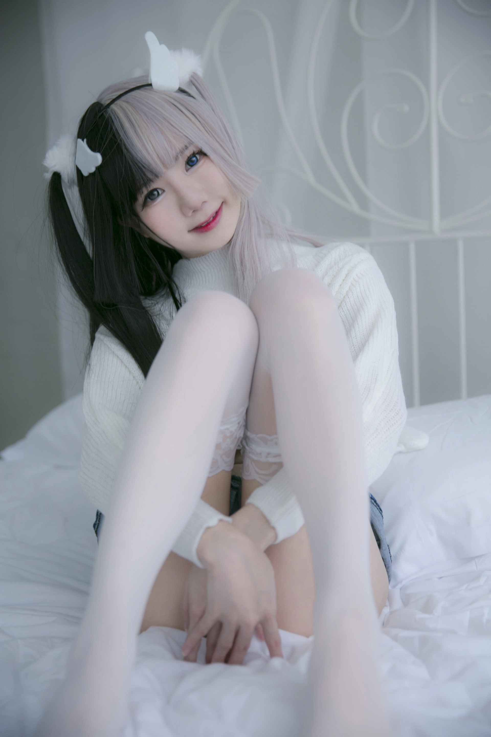 Sally Dorasnow - NO.03 Angel Lucina 1